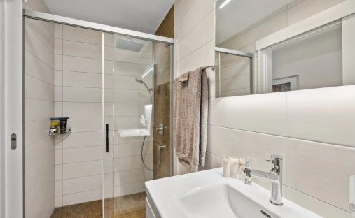 Apartamento en Val-de-Ruz, Cantón de Neuchâtel, Suiza 1