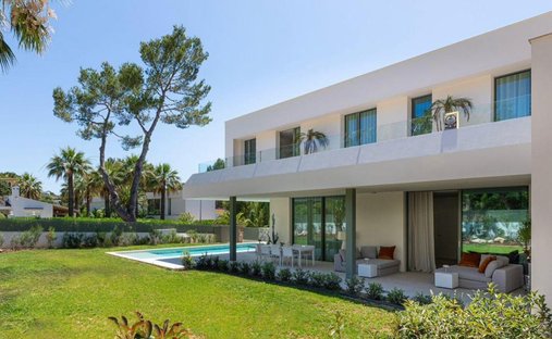 Villa in Santa Ponsa, Balearic Islands, Spain 1