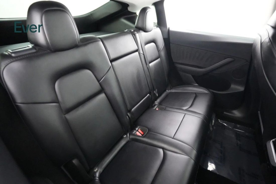 Suv in San Francisco, CA, United States 5 - 18579954