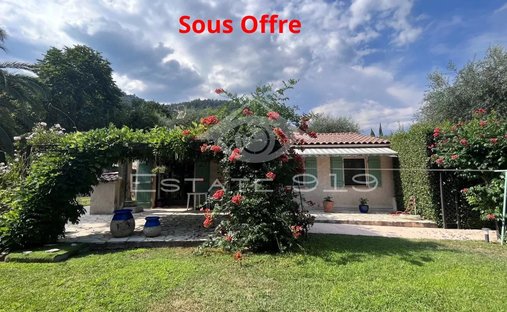 Villa in Grasse, Provence-Alpes-Côte d'Azur, France 1