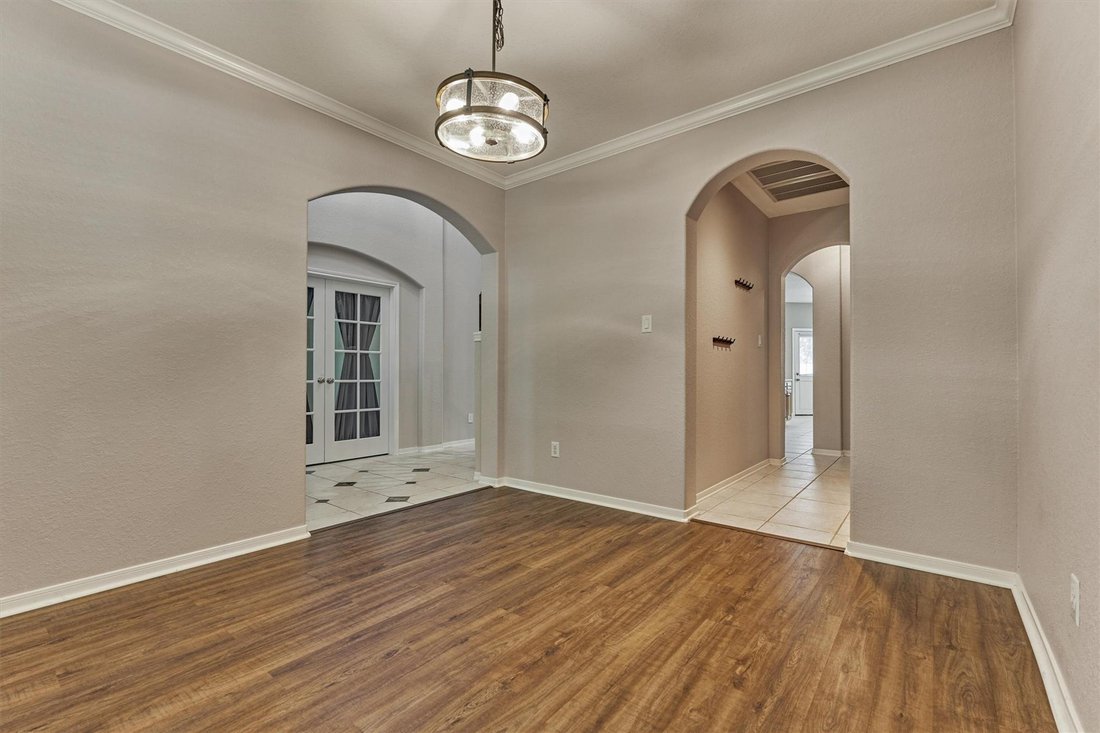 House in The Woodlands, Texas, United States 4 - 18602062