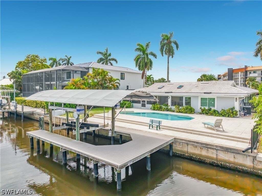 Maison à Bonita Springs, Floride, États-Unis 1 - 18596357