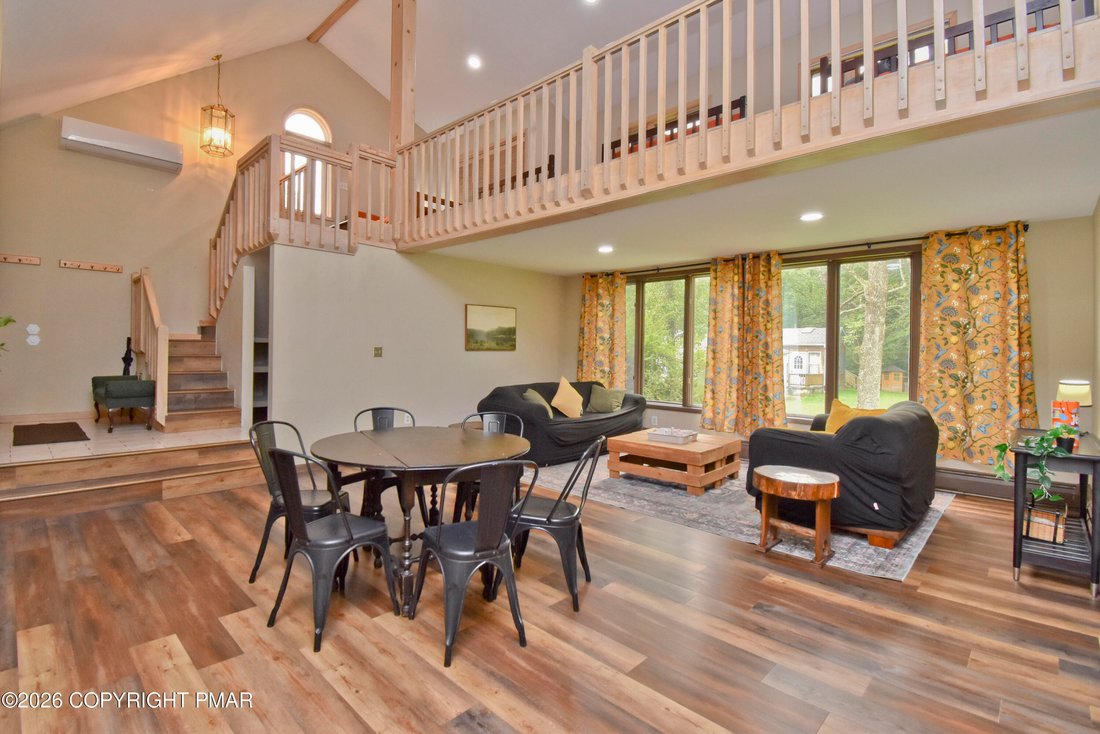 House in Canadensis, Pennsylvania, United States 5 - 18597230