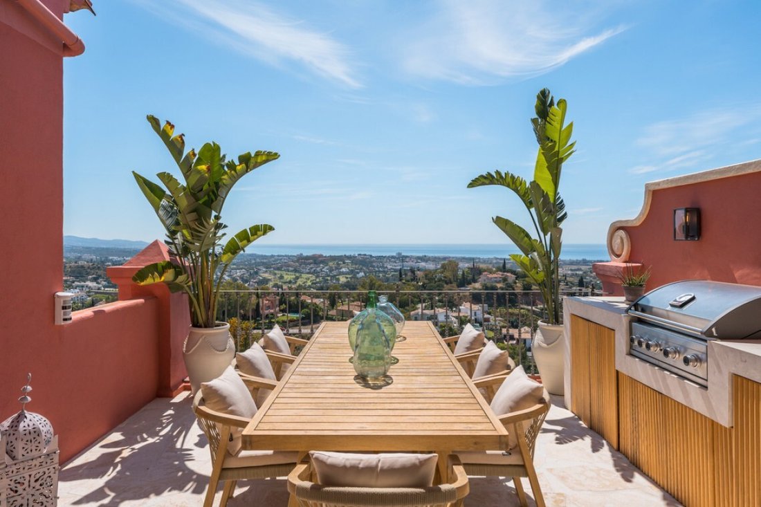 Apartment in Benahavis, Andalusia, Spain 2 - 18597980