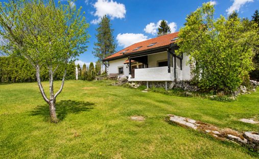 House in Val-de-Travers, Neuchâtel, Switzerland 1
