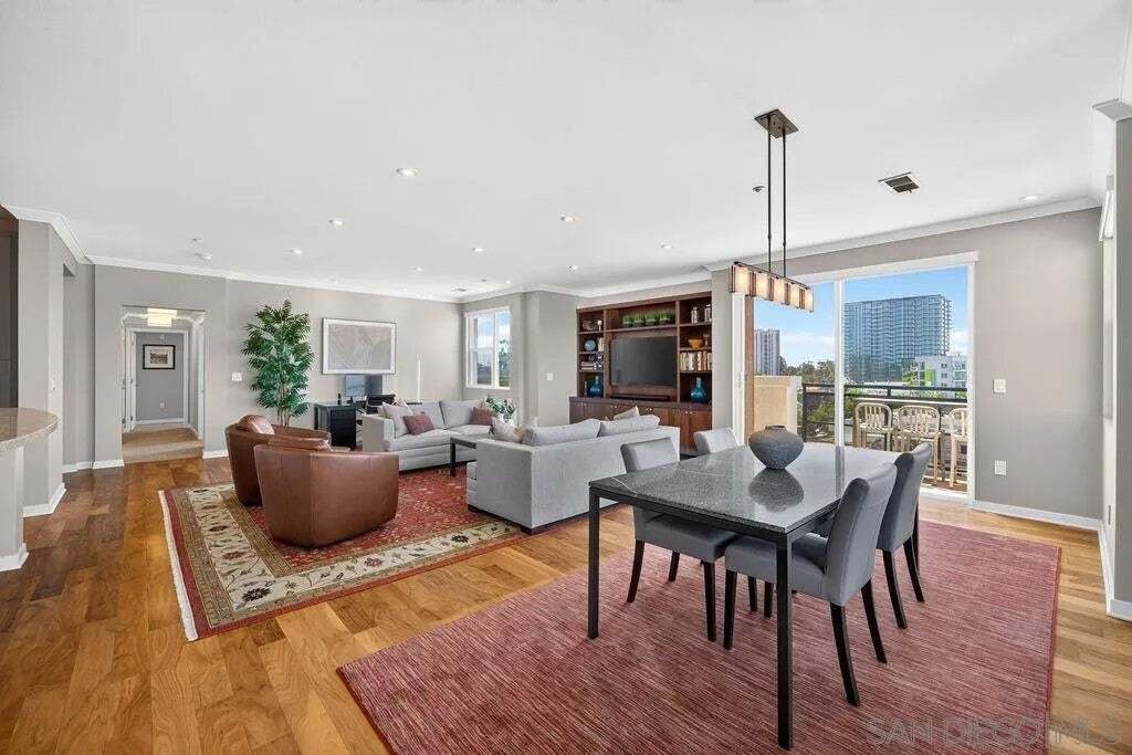 Condo in San Diego, California, United States 4 - 18601935