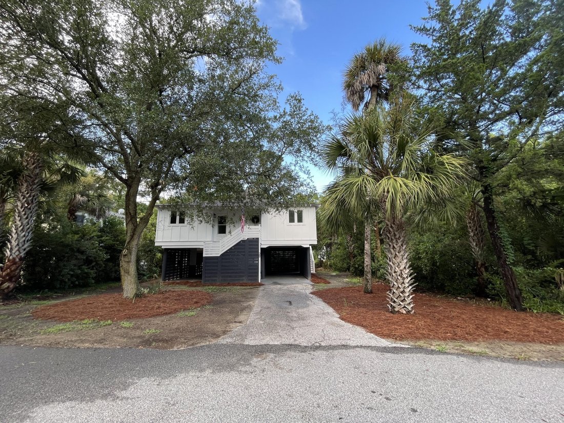 House in Isle of Palms, South Carolina, United States 1 - 18603635