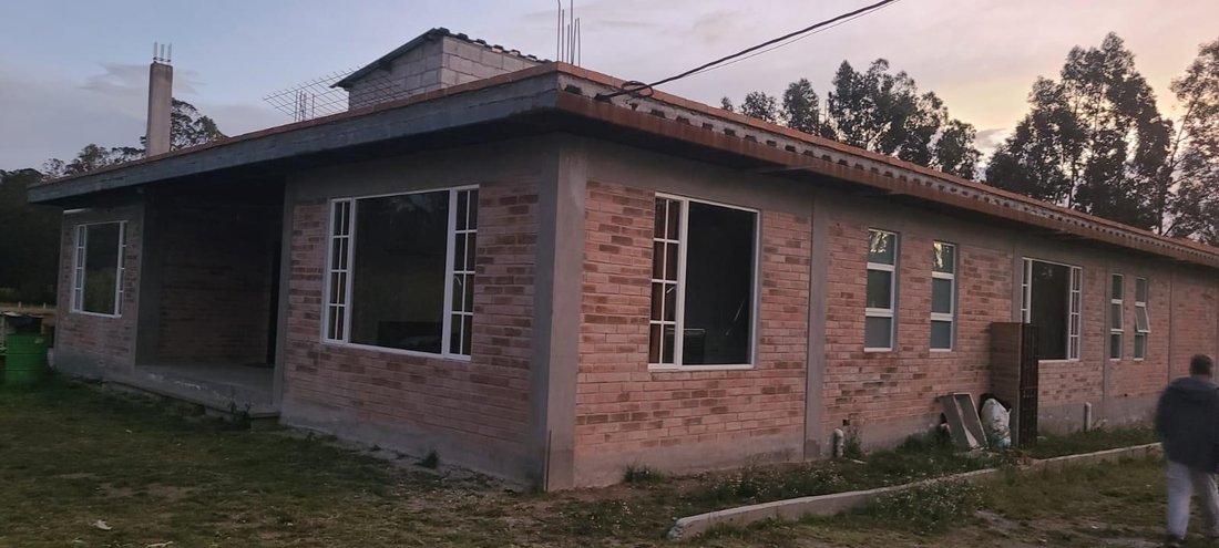 Land in Cayambe, Pichincha, Ecuador 2 - 18598829