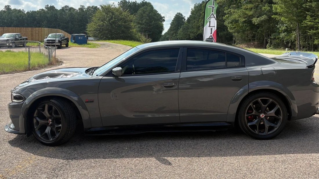 Sedan in Providence Forge, VA, United States 4 - 18603260