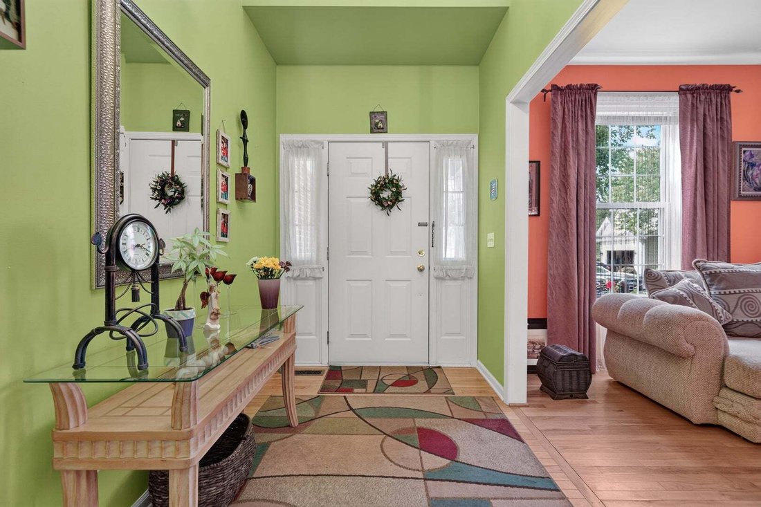 House in West Dundee, Illinois, United States 2 - 18601384