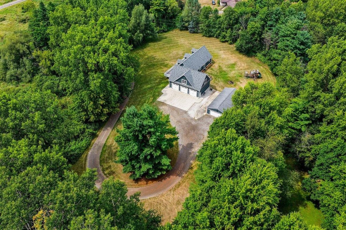 House in Grass Lake Charter Township, Michigan, United States 3 - 18600198