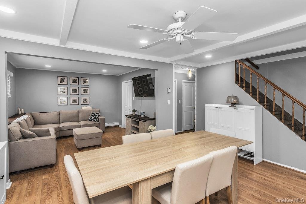 House in Levittown, New York, United States 3 - 18602339