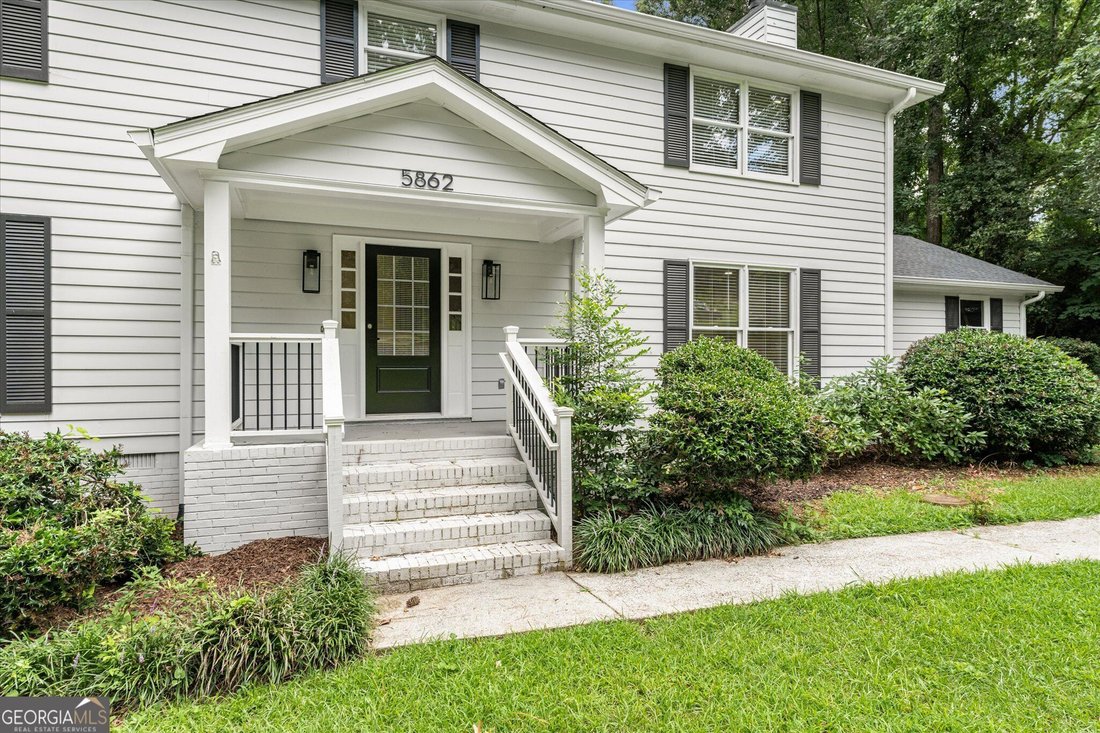 House in Stone Mountain, Georgia, United States 4 - 18597804