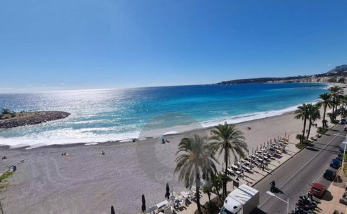 Wohnung in Menton, Provence-Alpes-Côte d'Azur, Frankreich 1