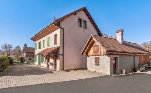 House in Villarzel, Vaud, Switzerland 1