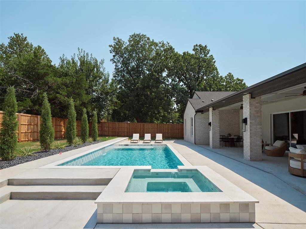 House in Edmond, Oklahoma, United States 3 - 18204041