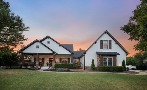 House in Cave Springs, Arkansas, United States 1
