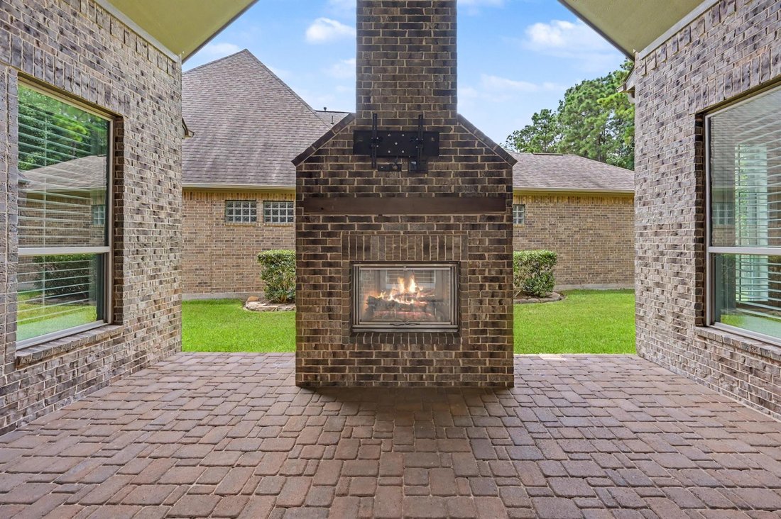 House in Conroe, Texas, United States 3 - 18602118