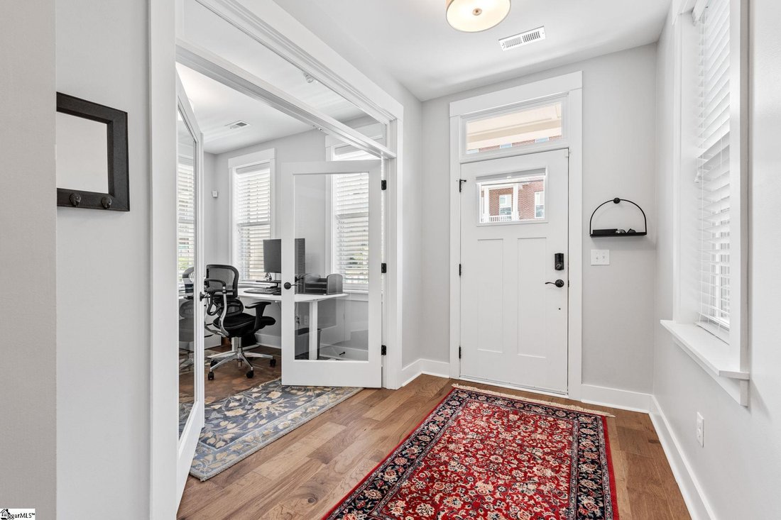 Townhouse in Greenville, South Carolina, United States 4 - 18600747