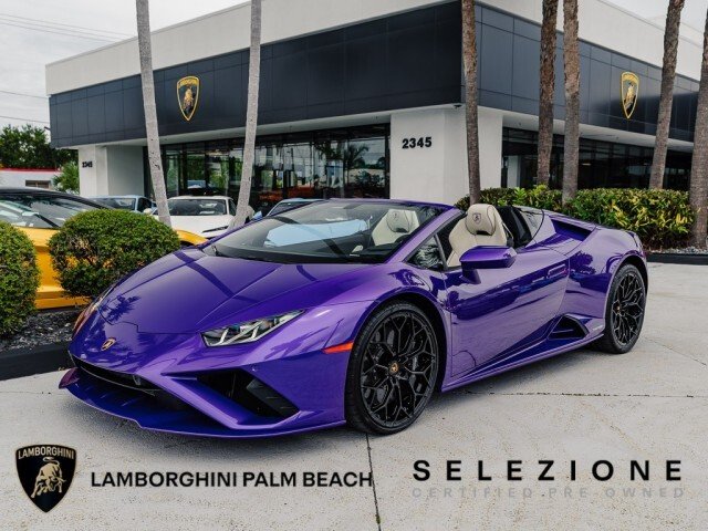 Cabriolet in Palm Beach, FL, United States 1 - 18598502