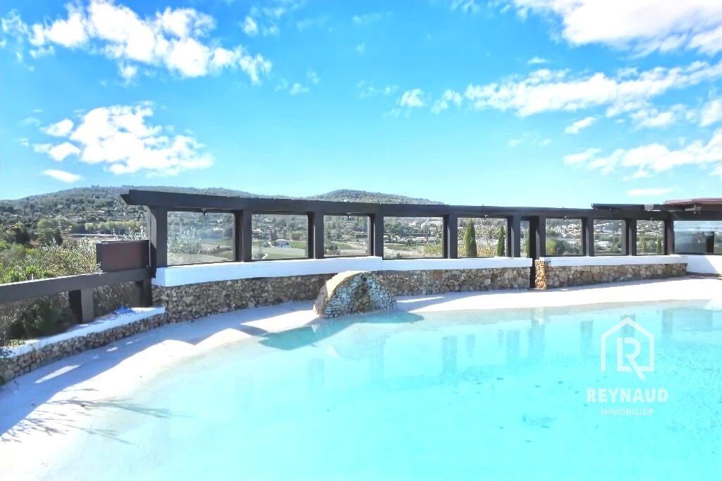 Villa in Centre Ville, Clermont-l'Hérault, France 4 - 17676372