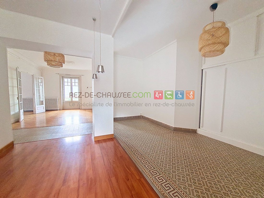 Apartment in Croix Rousse-Gros Caillou, Lyon 4e Arrondissement, Lyon 1 - 18597650