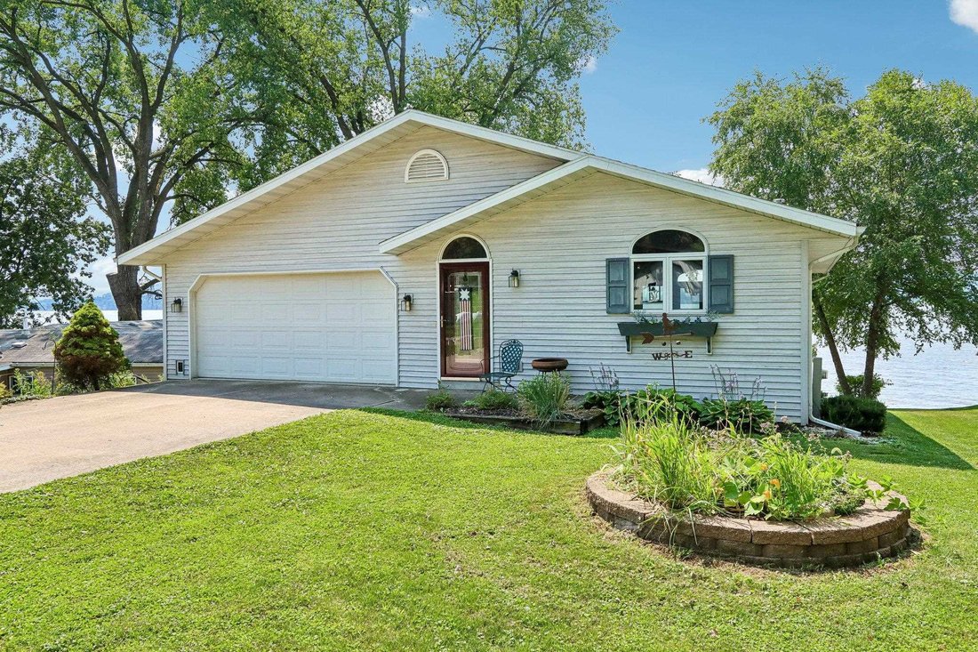 House in Merrimac, Wisconsin, United States 2 - 18599680
