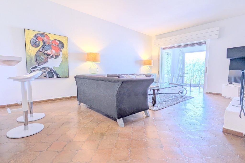 Apartment in Nueva Andalucia, Marbella, Spain 5 - 18598011