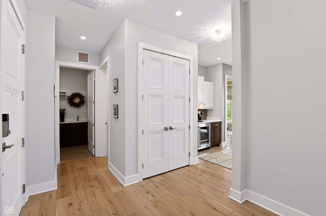 Condo in Carmel, Indiana, United States 4 - 18601165