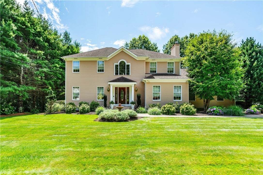 House in Lincoln, Rhode Island, United States 1 - 18586654