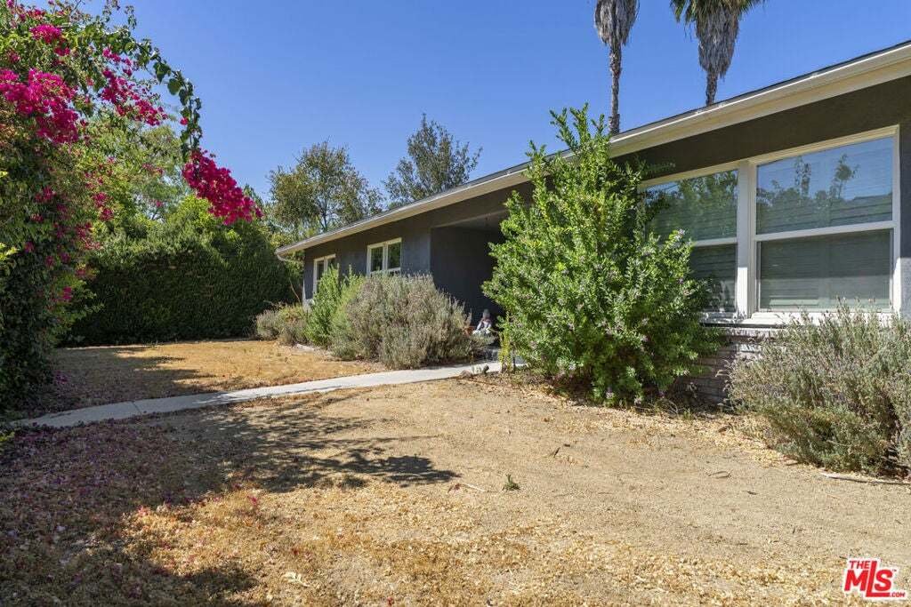 House in Los Angeles, California, United States 2 - 18601037