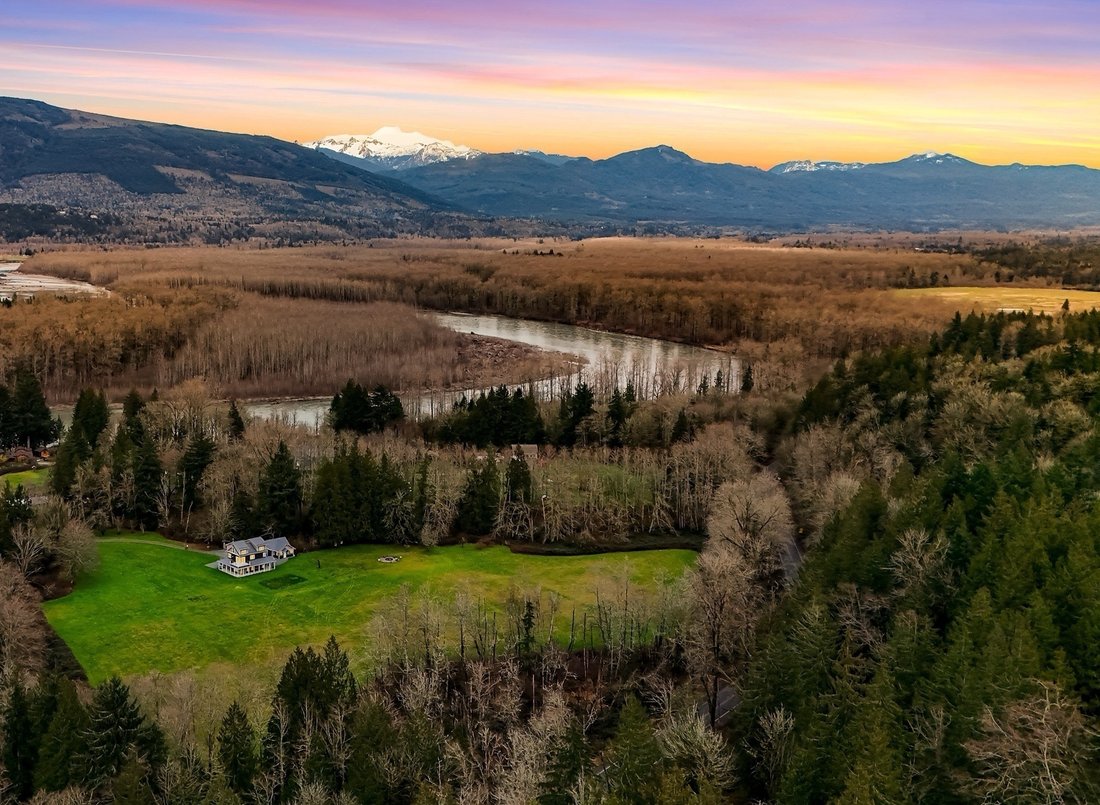 House in Sedro-Woolley, Washington, United States 1 - 17099237