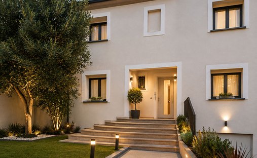 Villa in Le Plateau Pyramide, Athis-Mons, France 1