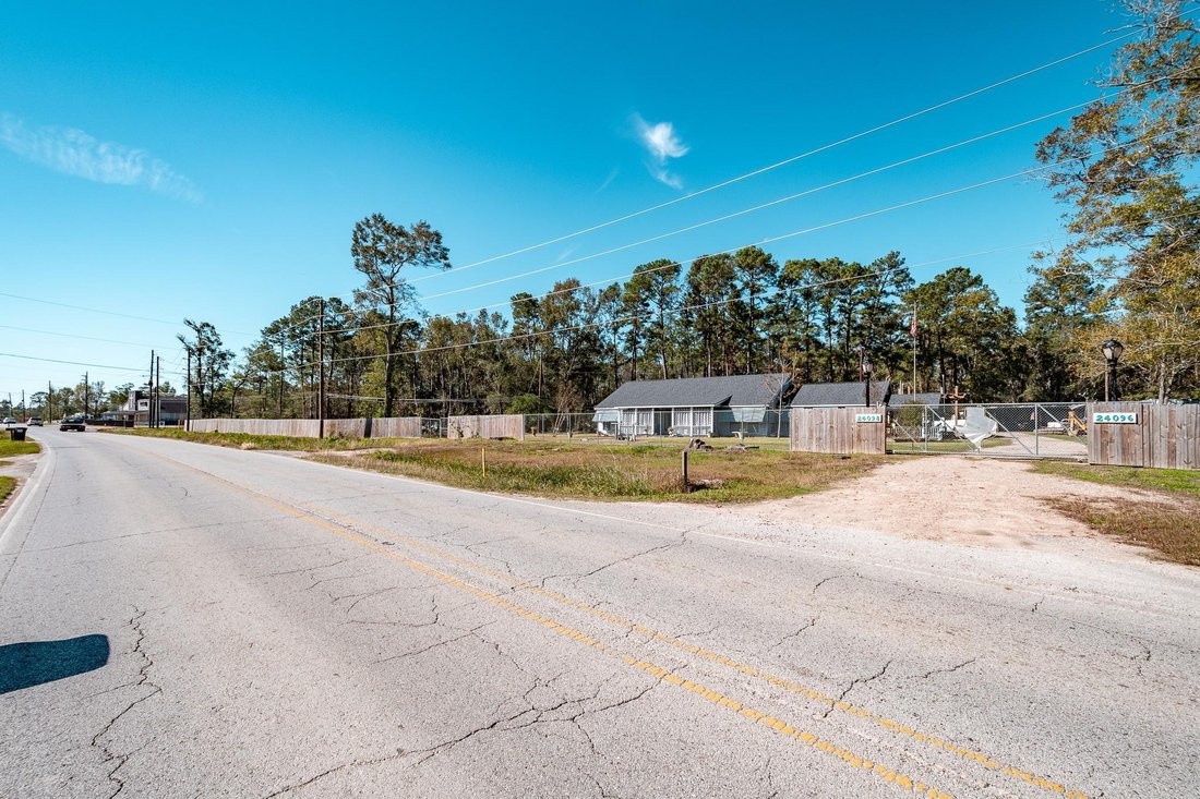 House in Porter, Texas, United States 4 - 16507973