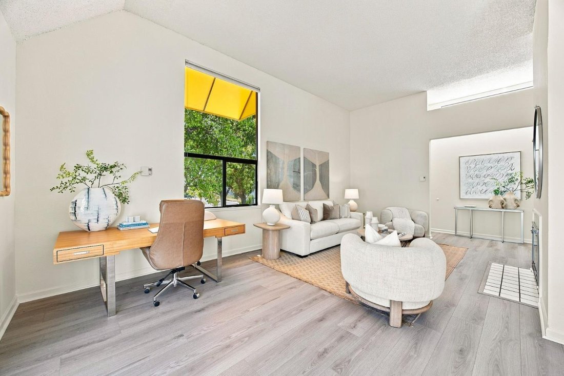 Condo in San Mateo, California, United States 3 - 18596671