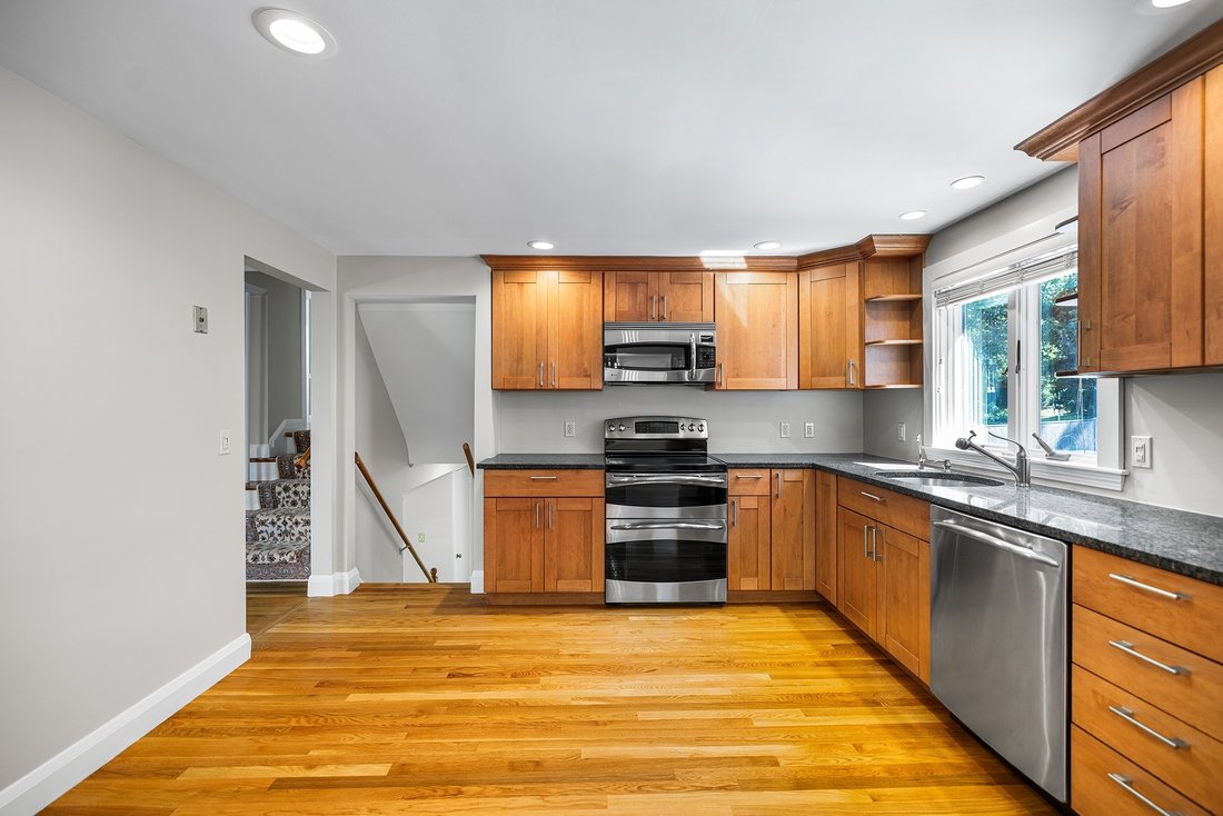 House in Lexington, Massachusetts, United States 4 - 18597403