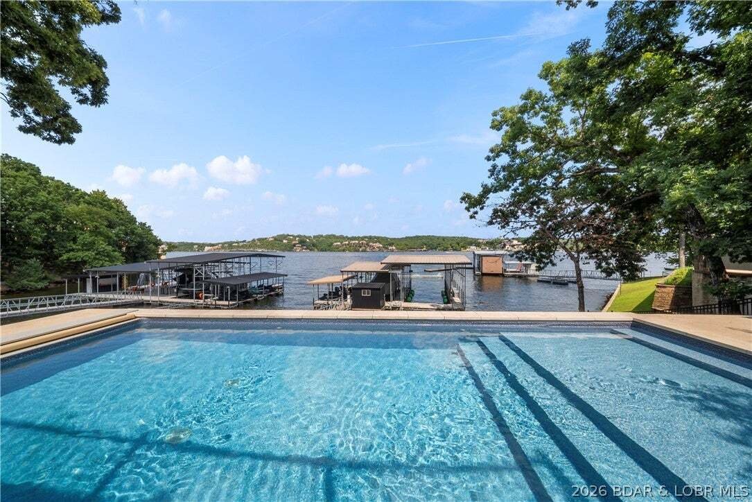 House in Sunrise Beach, Missouri, United States 4 - 18599630
