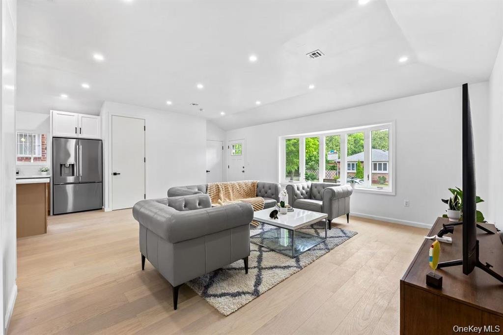House in New York, New York, United States 3 - 18600272