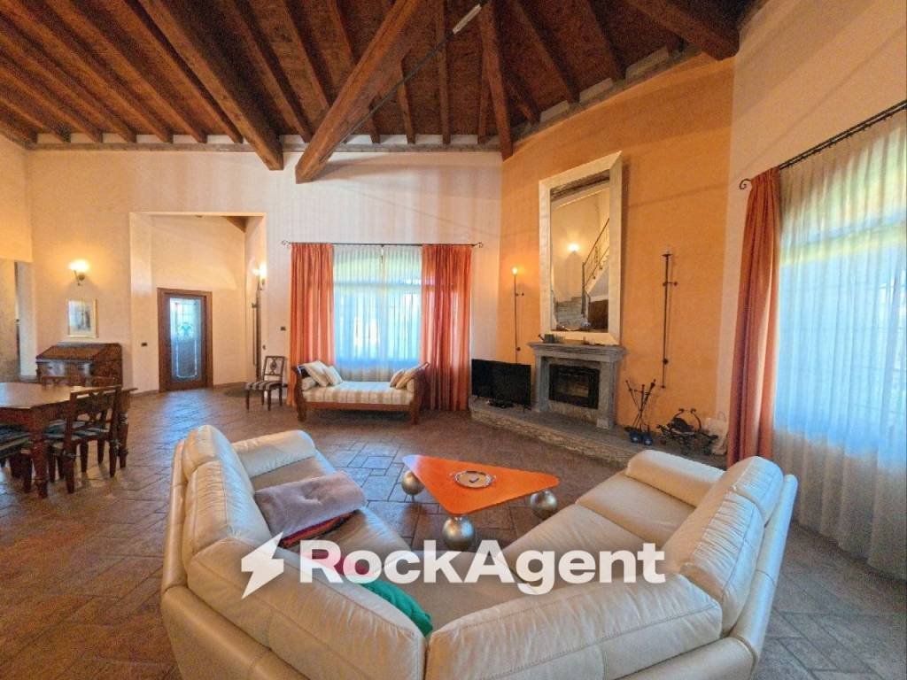 Villa in Casalpusterlengo, Lombardy, Italy 3 - 18602839
