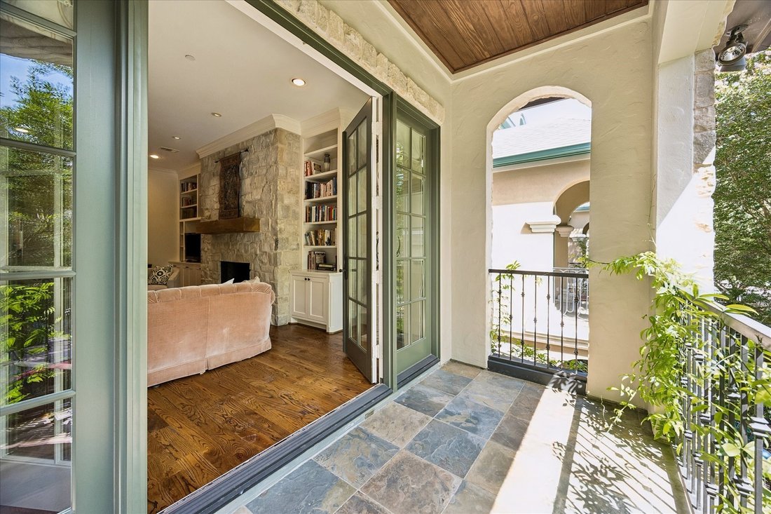 House in Houston, Texas, United States 5 - 18603681