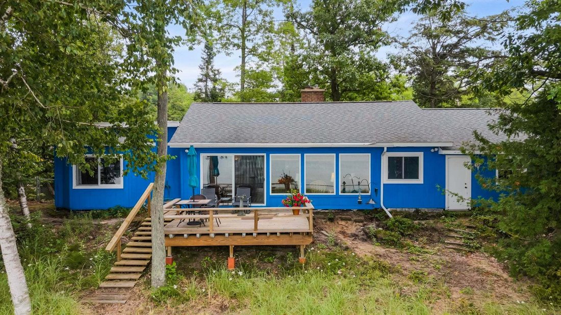 House in Elk Rapids, Michigan, United States 3 - 18600183