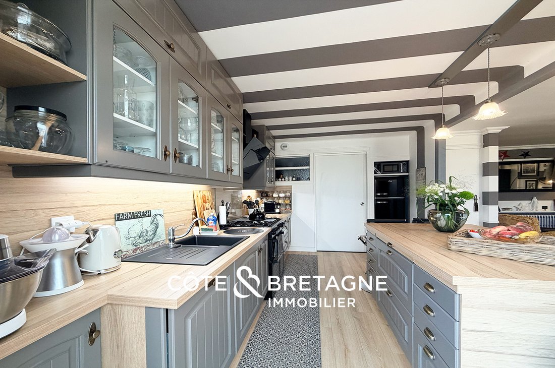 House in Yffiniac, Brittany, France 5 - 18602435