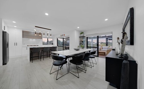 House in Karaka, Auckland, New Zealand 1