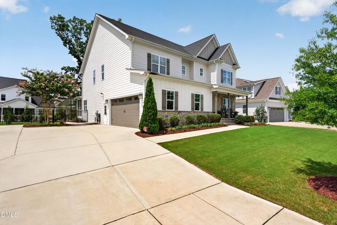 House in Holly Springs, North Carolina, United States 2 - 18601499