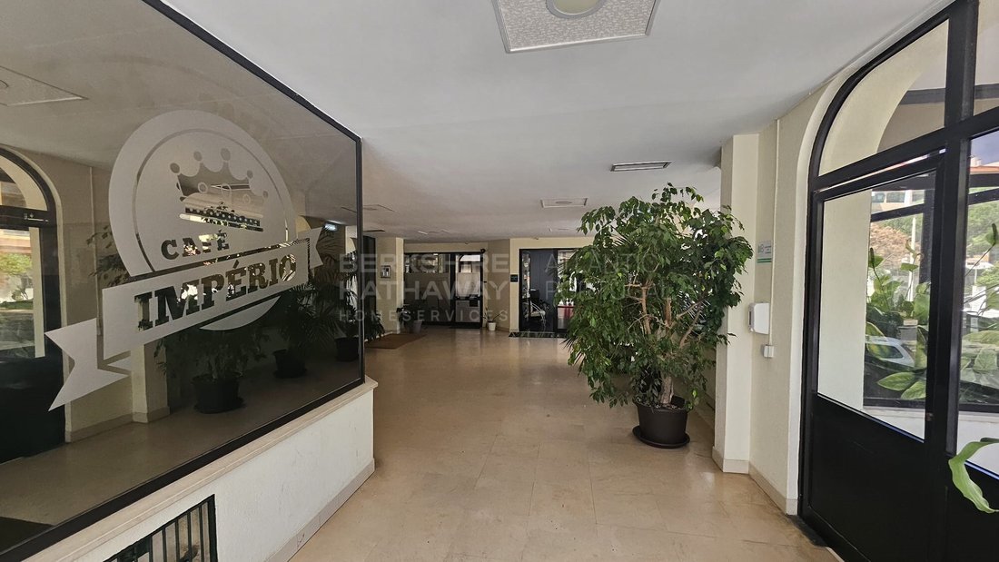 Apartment in Cascais e Estoril, Lisbon, Portugal 3 - 18598555