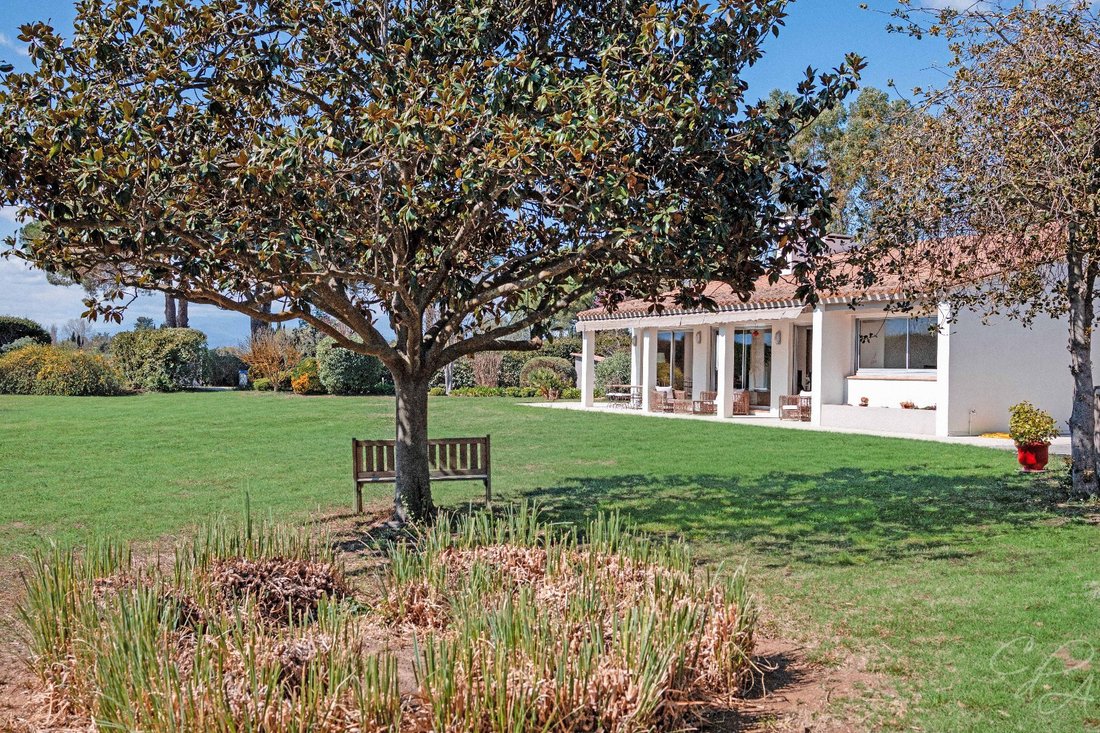 Villa in Saint-Cyprien, Occitania, France 1 - 18597957