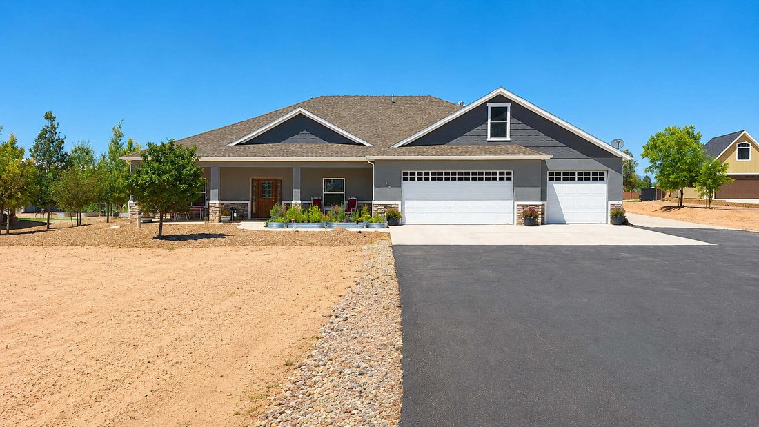 House in Parowan, Utah, United States 1 - 18601106