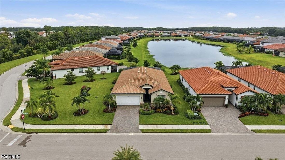 House in Miromar Lakes, Florida, United States 3 - 18596347