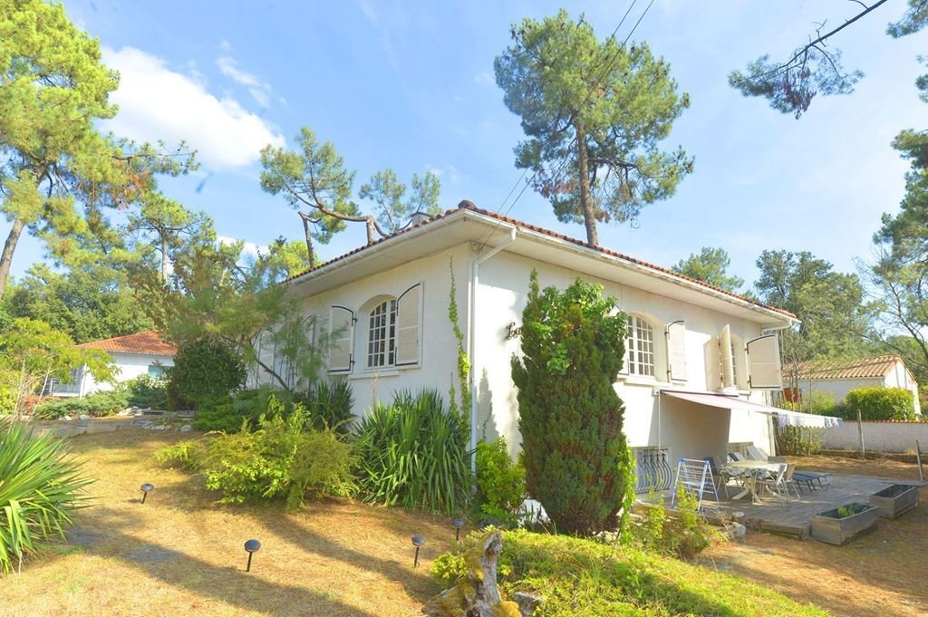 House in Nord Est Vallieres, Saint-Georges-de-Didonne, France 1 - 18490783
