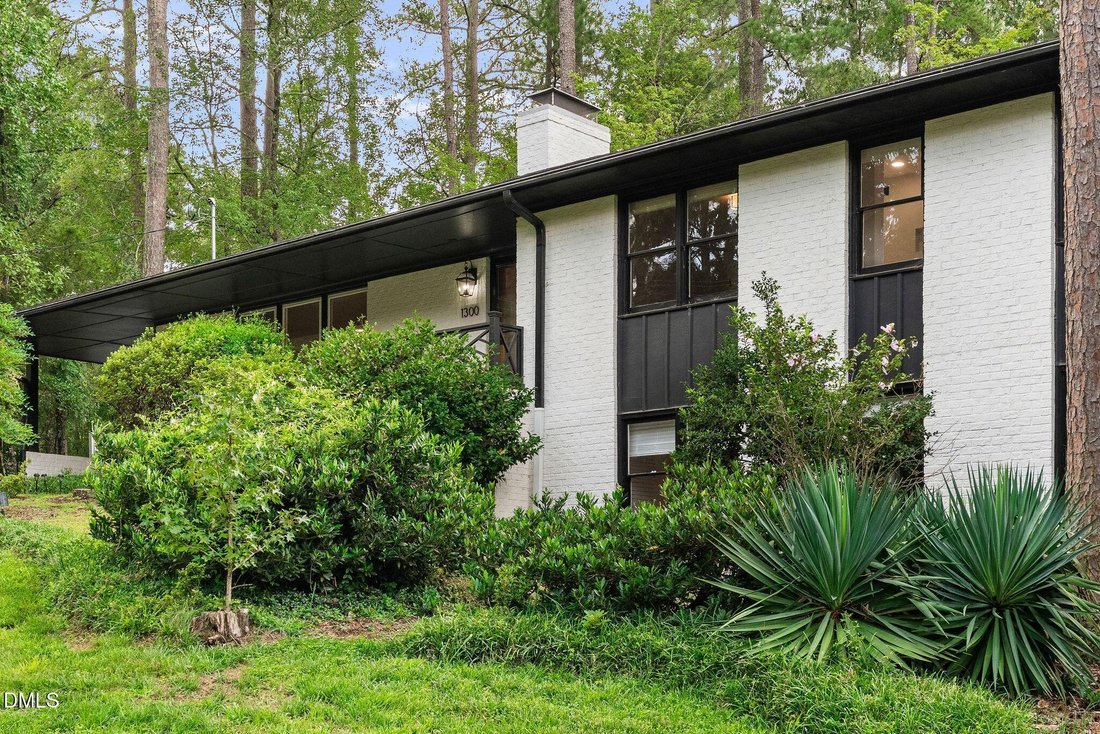 House in Chapel Hill, North Carolina, United States 2 - 18601498